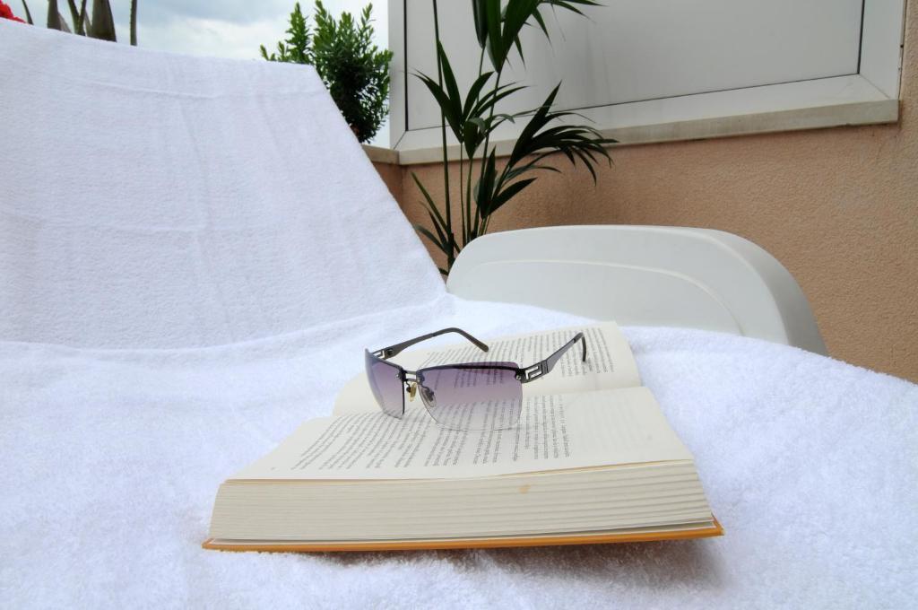 Hotel Rosina Makarska Luaran gambar